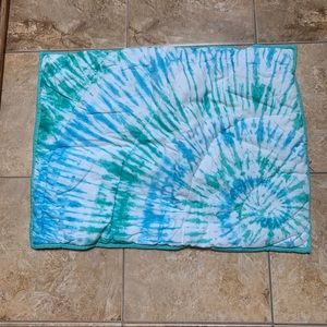 Pottery Barn Teen Set if Tie-Dyed Pillow Shams